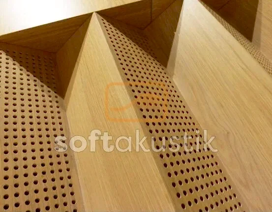 4000-delikli-ahsap-panel-restoran-ve-kafeler