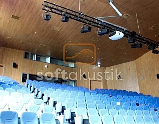 konferans-salonu-akustigi-ve-universite-konferanslari