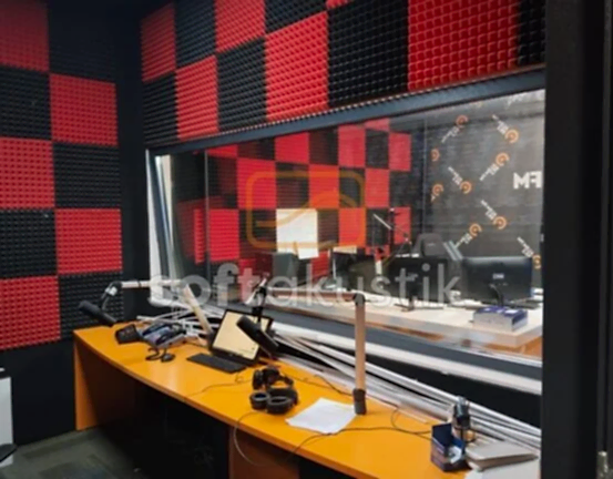 radyo-istasyonu-akustigi-ve-difuzor-cozumleri